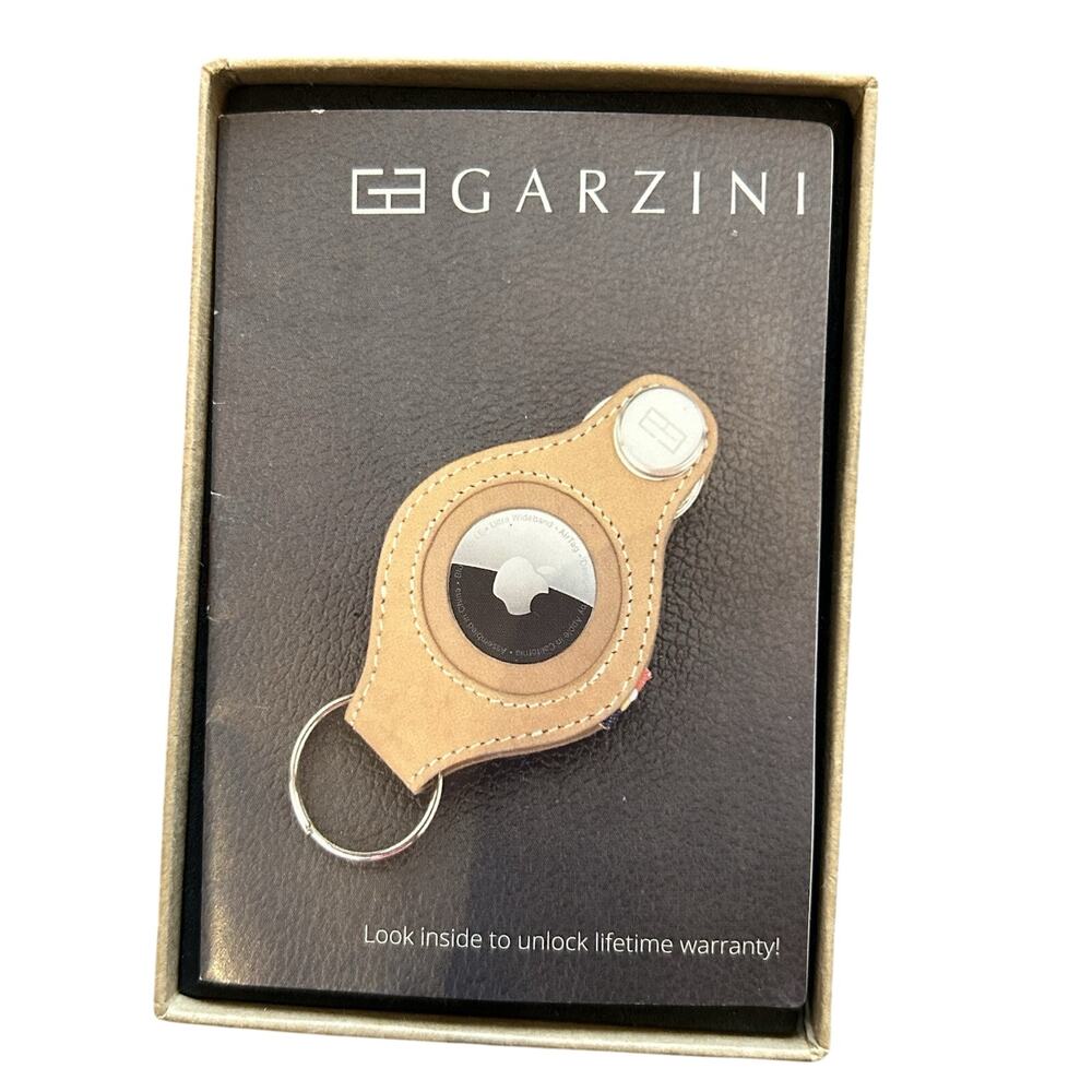 NIB Garzini Apple Tag Leather Key Chain